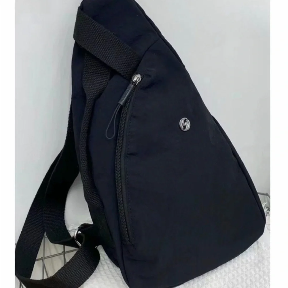 Zenana outfitters Black Sling Bag